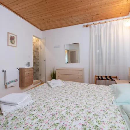 The Svalba Sea View 아파트